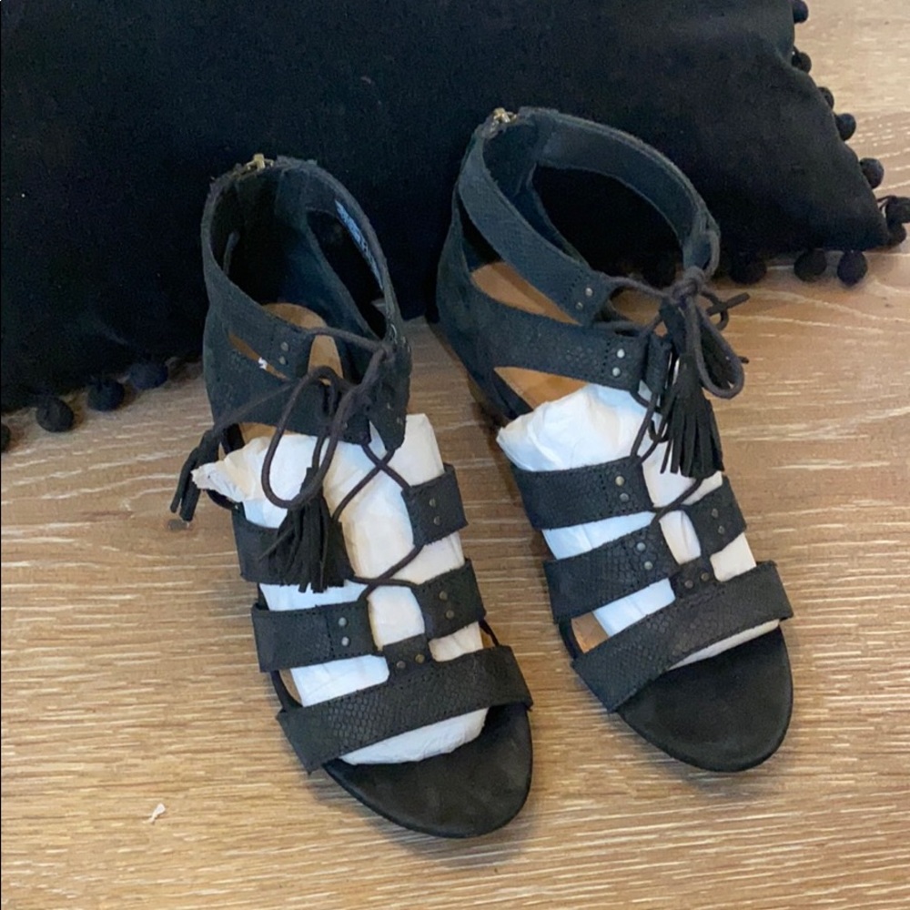 Ugg leather sandals